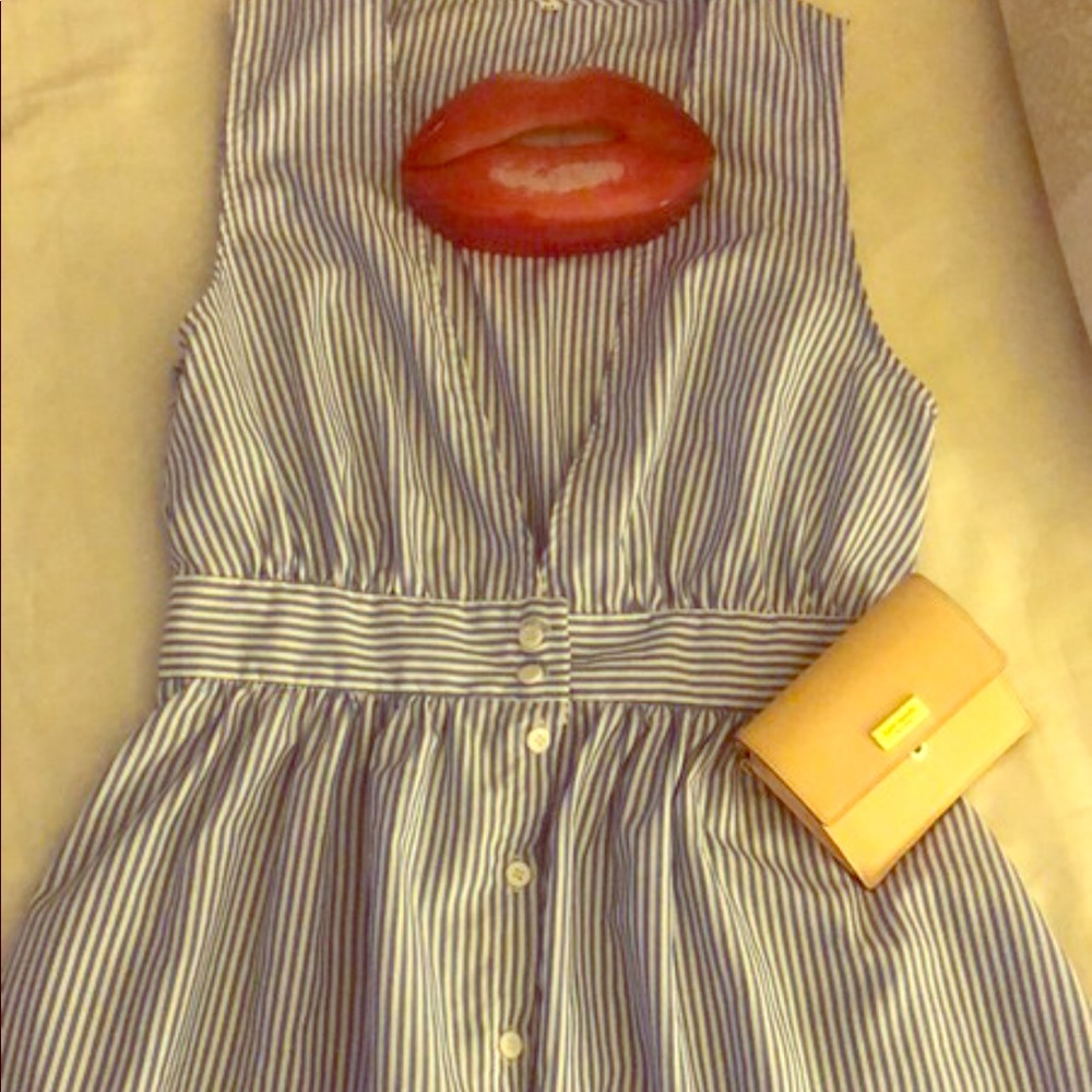 Long v neck stripped dress